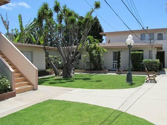 2231 Canyon Dr - Photo 4 of 20