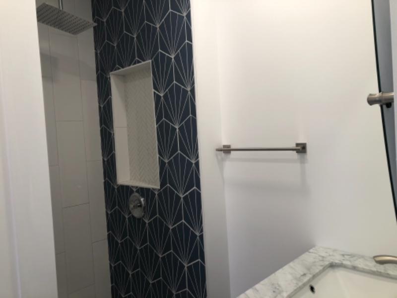 867 W 9th St - Photo 5 of 12