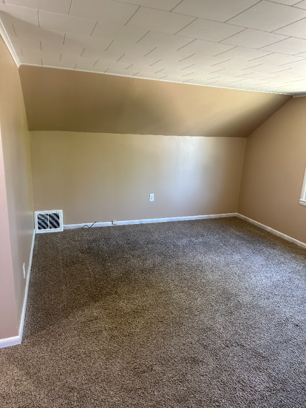 417 W Center St #C - Photo 5 of 10