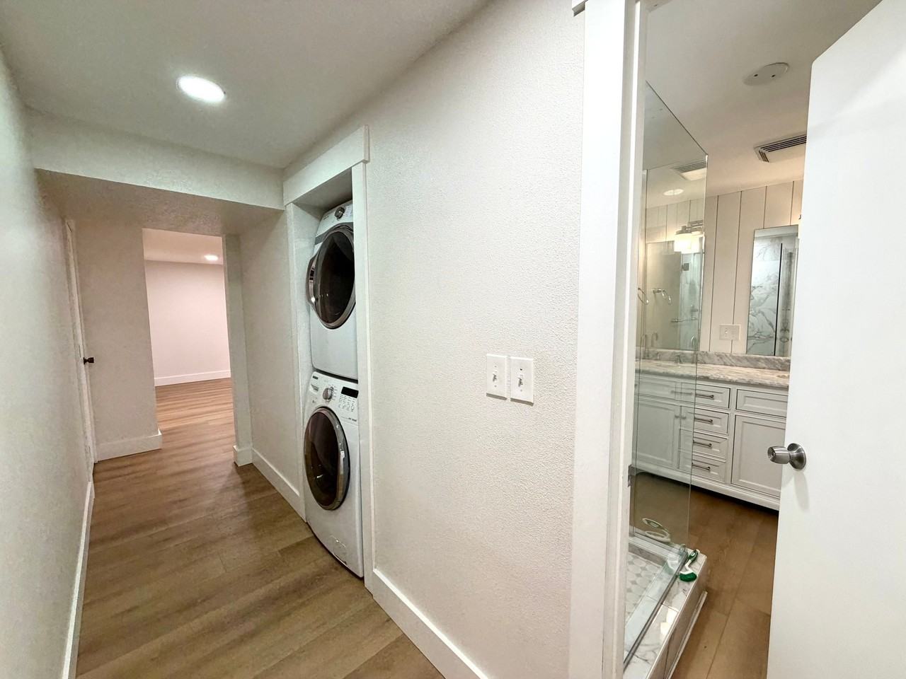 315 Se 151st Ave #315B - Photo 7 of 19