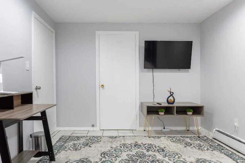 60 Beverly Rd #B - Photo 6 of 21