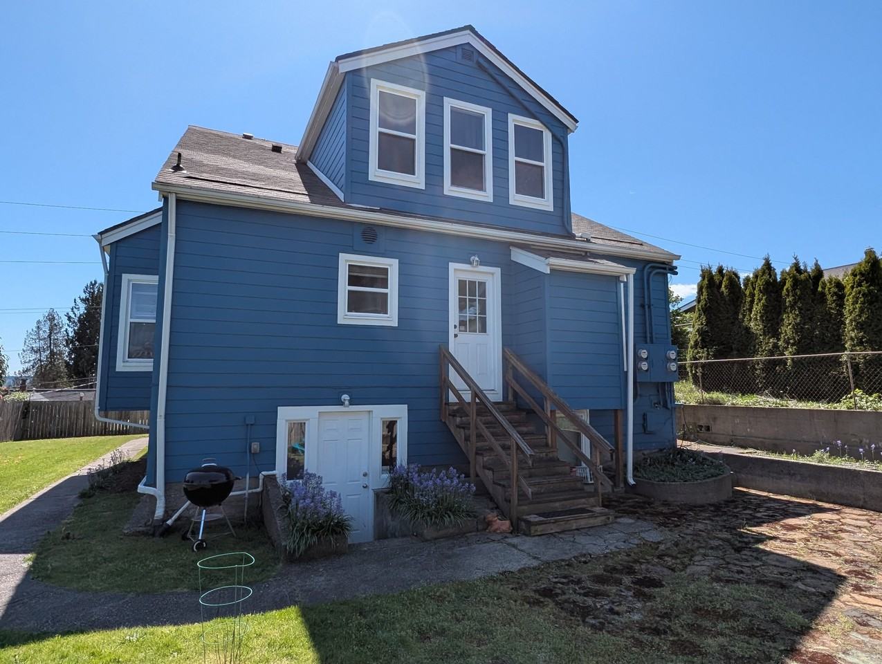 1208 10th St - Photo 5 of 21