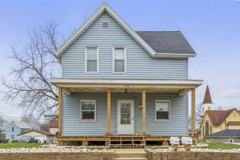 213 S Hubbard St #1 - Photo 1 of 1