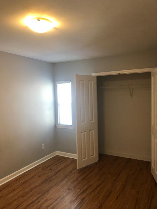 4520 N Rampart St #10 - Photo 7 of 10