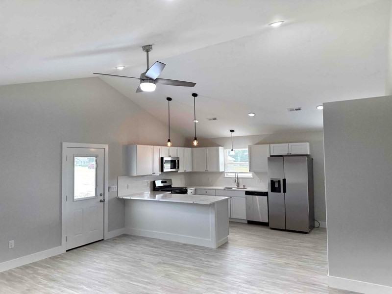 6844 N Rogers Hwy - Photo 4 of 10