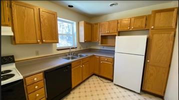 featured image of 1941 Western Ave #1008