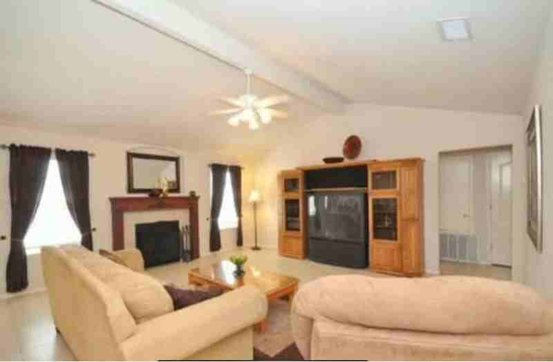 9008 Gainsborough Dr - Photo 6 of 24