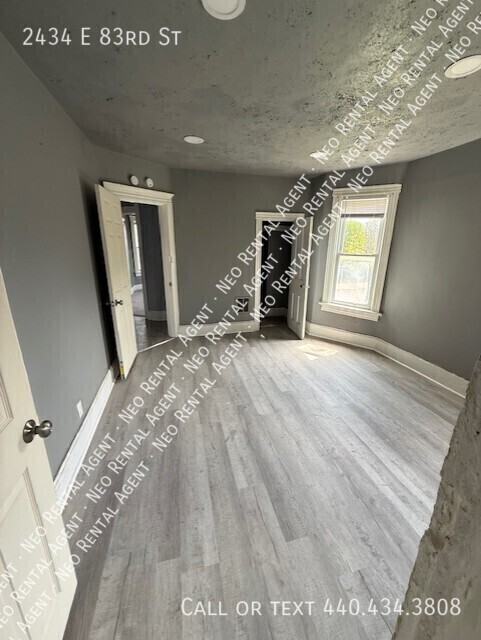 2434 E 83rd St - Photo 5 of 11