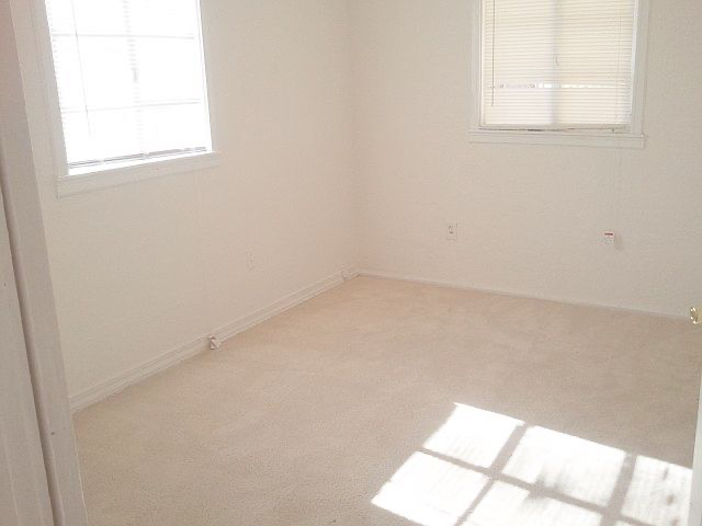 203 N 13th St #203 - Photo 7 of 14