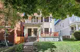 featured image of 2970 N Murray Ave