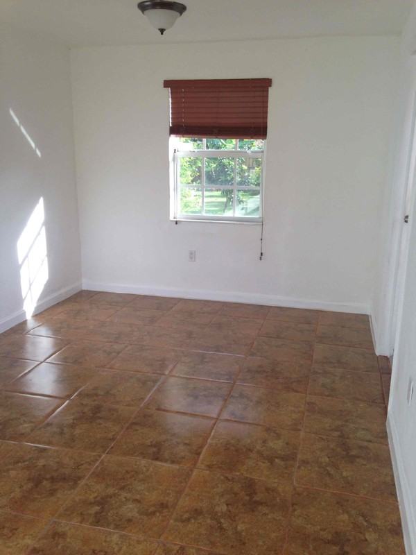 6610 Sw 46th St - Photo 5 of 8