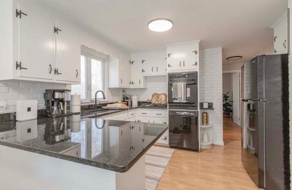 215 Blue Hill Dr - Photo 7 of 16