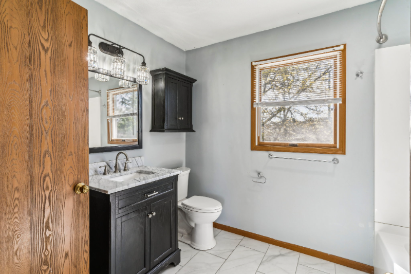 2357 Amy Dr - Photo 7 of 22