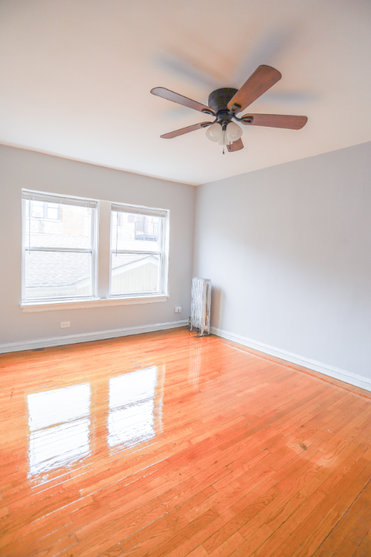 6956 N Ashland Blvd #2 - Photo 3 of 8