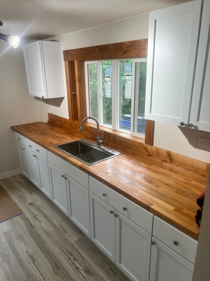 1701 Porter St - Photo 3 of 15