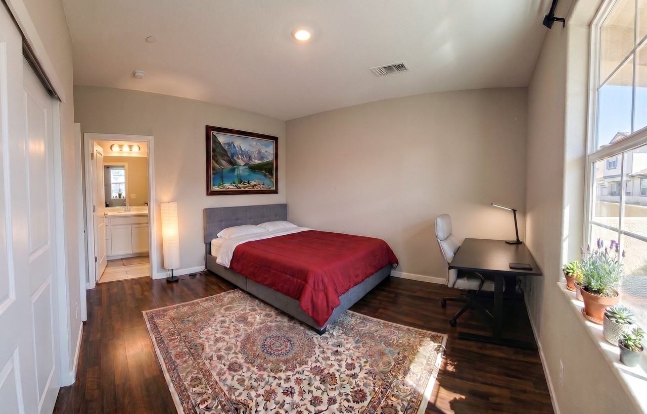 3069 Meadow Run Walk - Photo 4 of 15