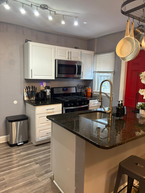 127 Wilmington Pl Se #1