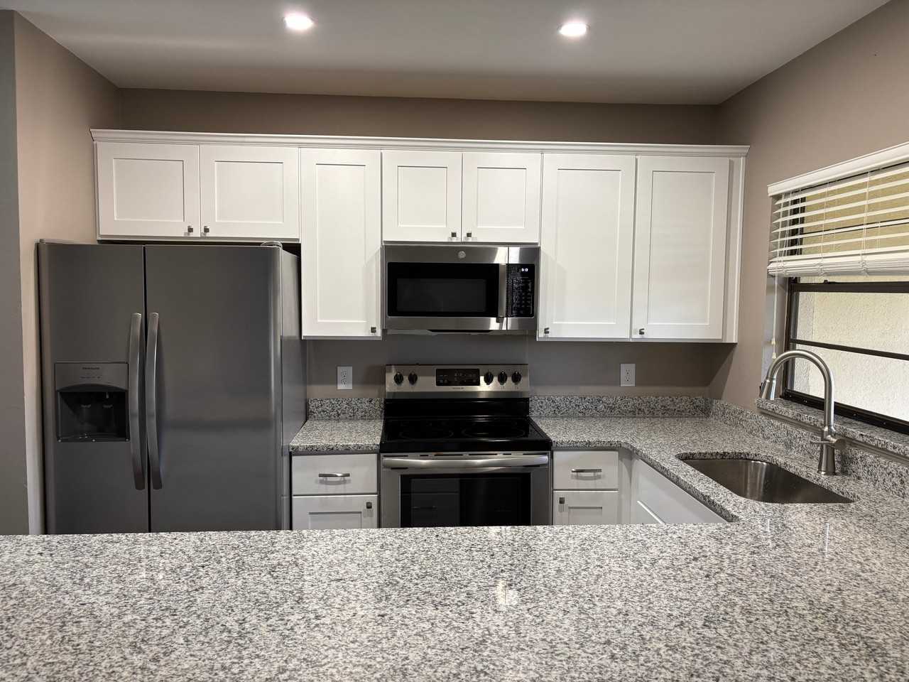 3437 E Fort King St #221 - Photo 4 of 18