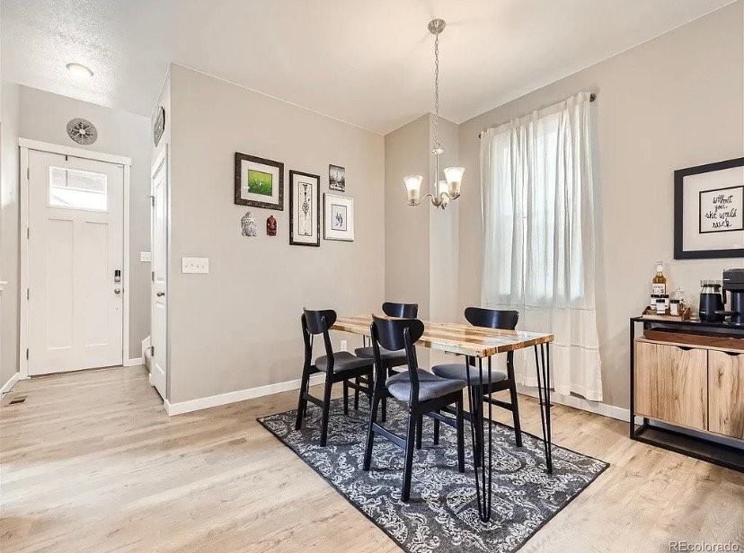 723 N Quatar St - Photo 3 of 11