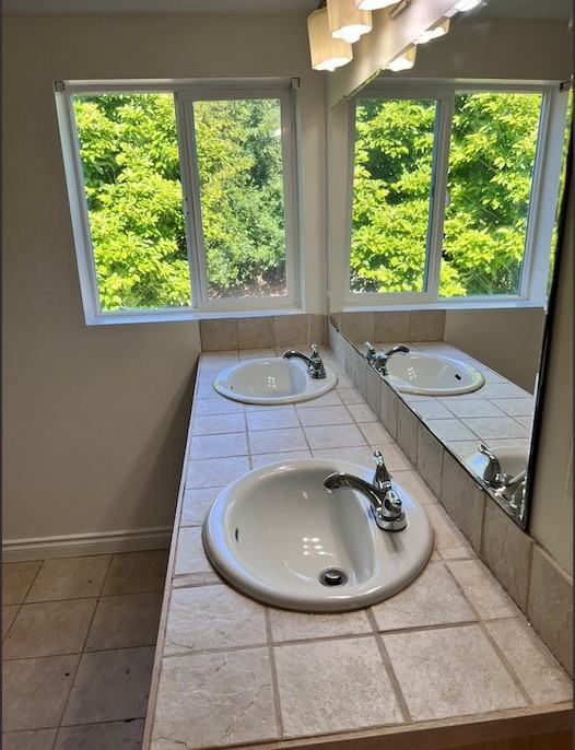 5603 30th Ave Sw - Photo 6 of 9