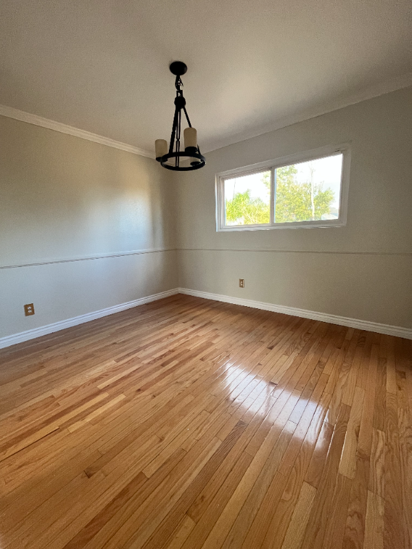 19926 Cantara St - Photo 3 of 16