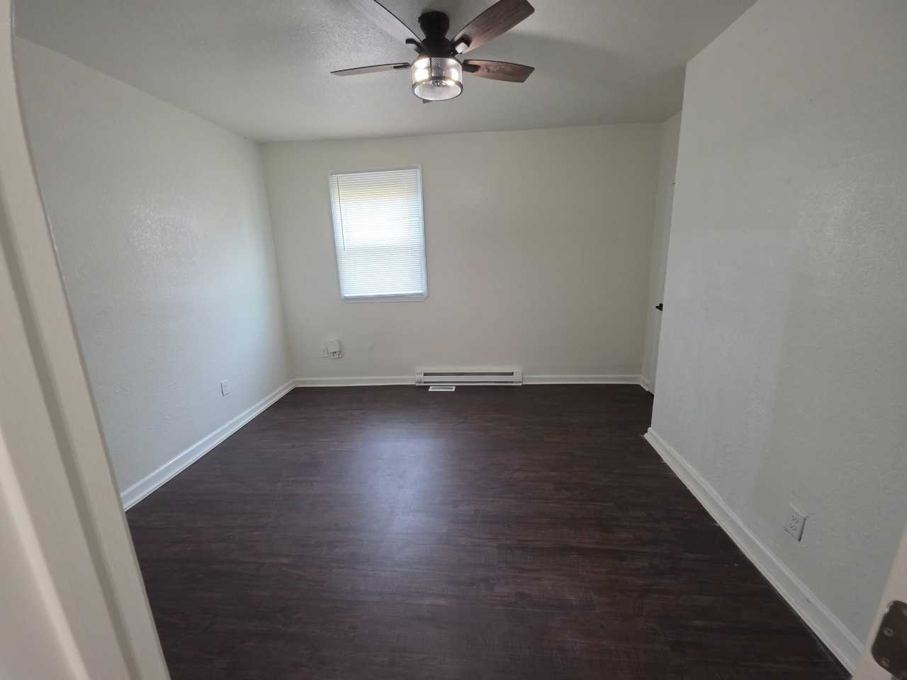 1521 Cary Ave #B - Photo 6 of 14