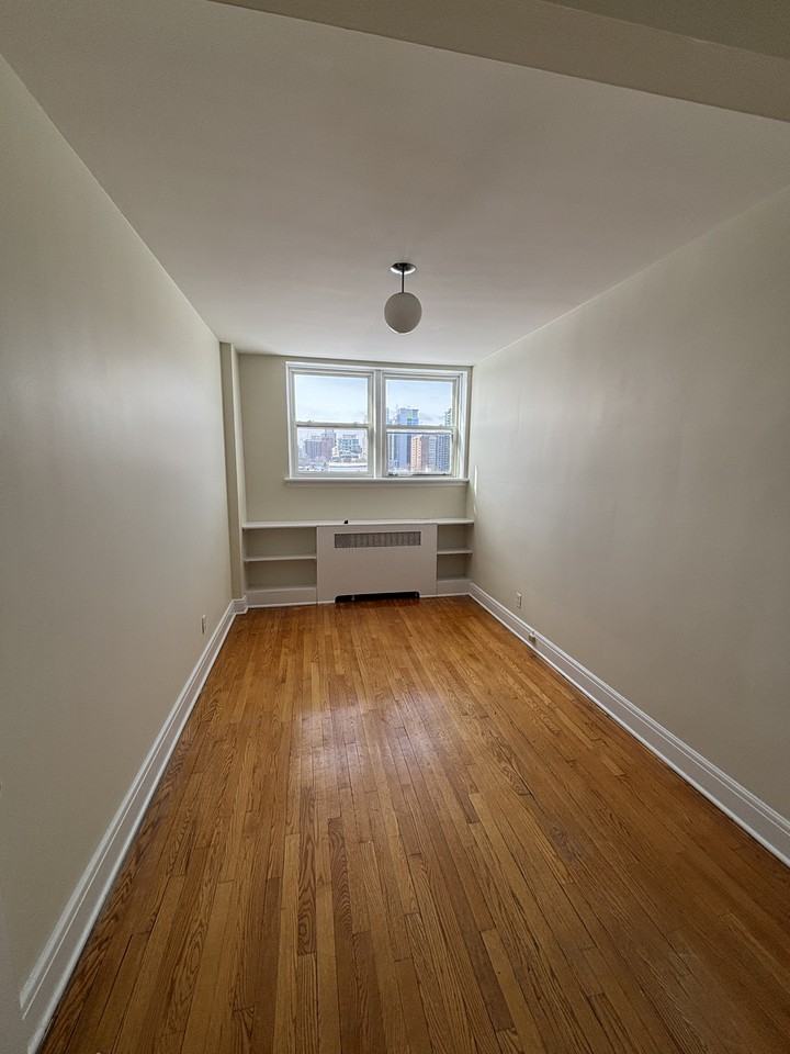 The Beverley - Photo 7 of 11