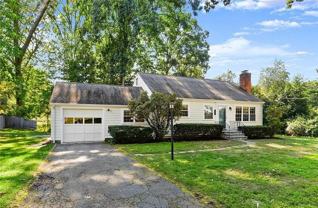 8 Deerwood Ct - Photo 1 of 1