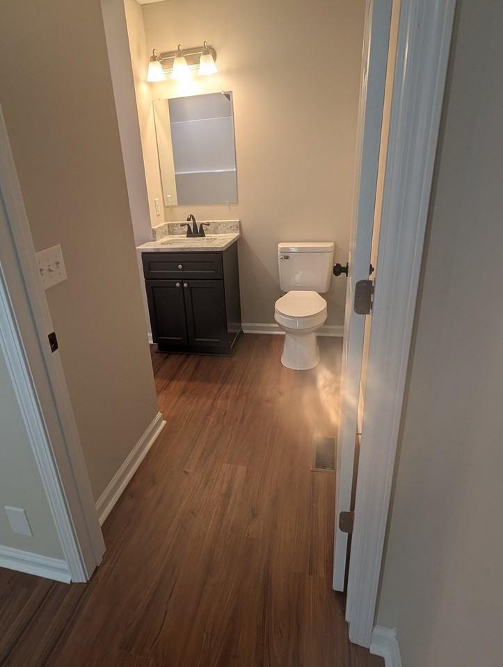 210 E Maine Ave - Photo 3 of 10