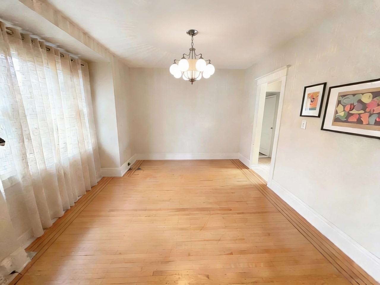 392 Aberdeen Ave #1 - Photo 5 of 12