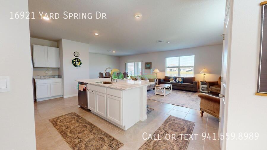 16921 Yard Spring Dr - Photo 7 of 33