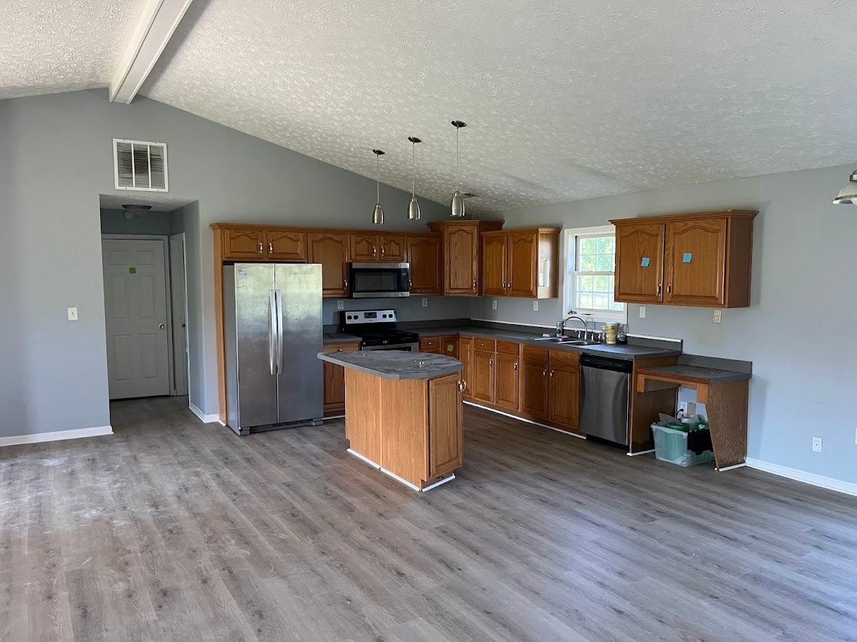 13311 Bennettsville Rd - Photo 4 of 15