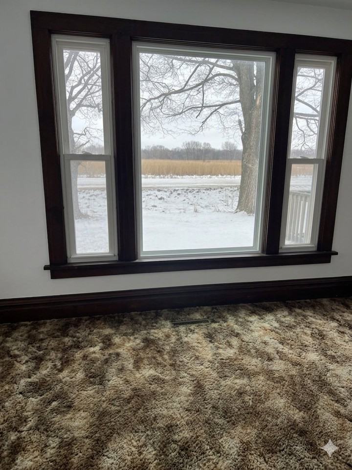 2371 Foothill Ave - Photo 3 of 7