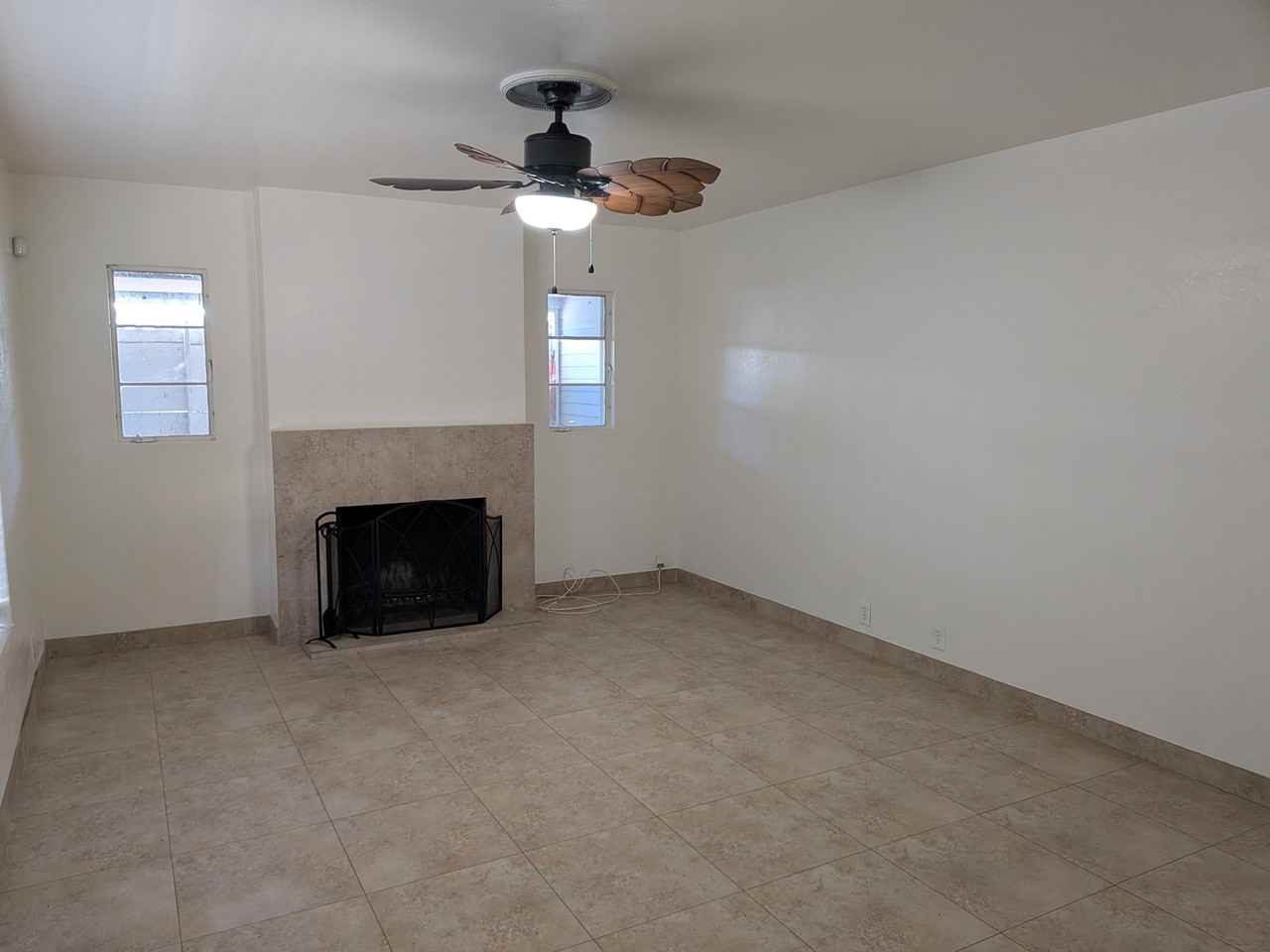 4331 N 20th St - Photo 4 of 11