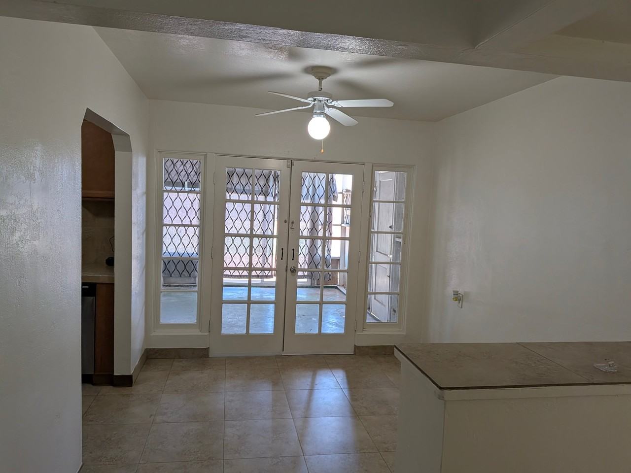 4331 N 20th St - Photo 5 of 11