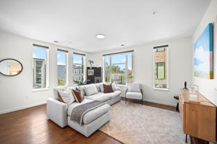 akin Tennyson - Photo 1 of 1