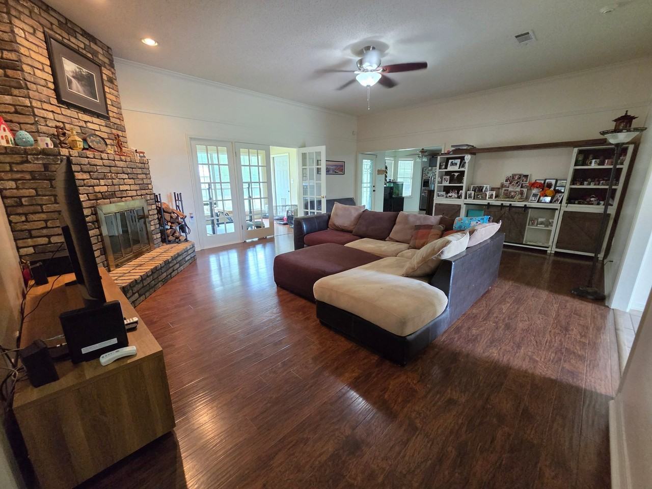 1140 Allison Dr - Photo 6 of 18