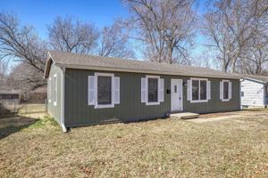 featured image of 709 N Woodland St