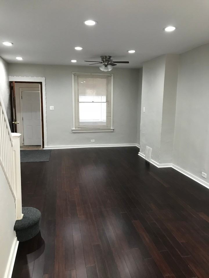 6439 Glenmore Ave - Photo 3 of 14