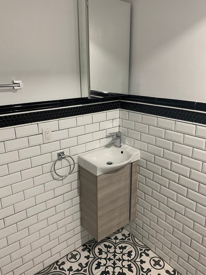 618 Valley Ave - Photo 4 of 10