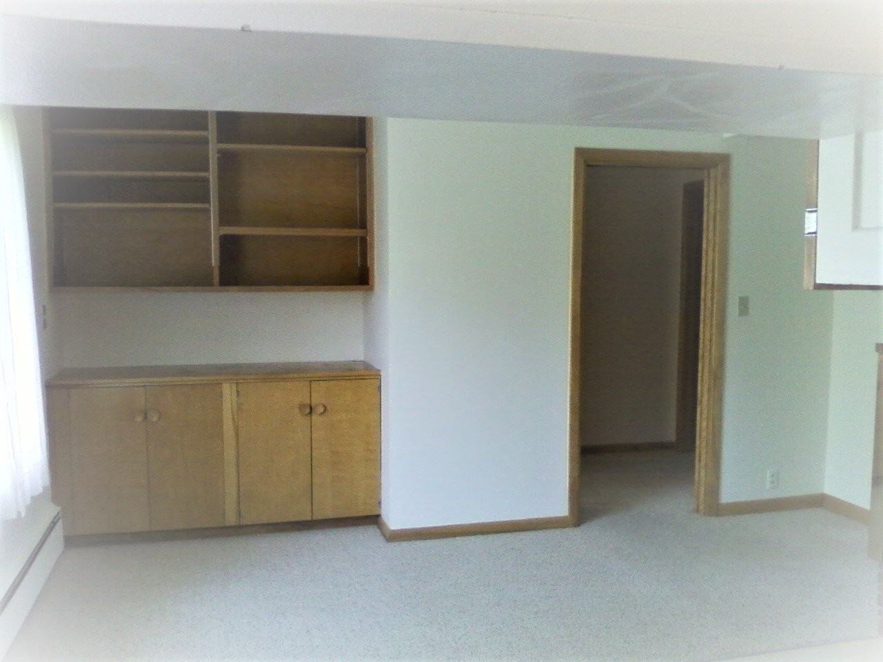 1420 W Koch St #1420 - Photo 4 of 9