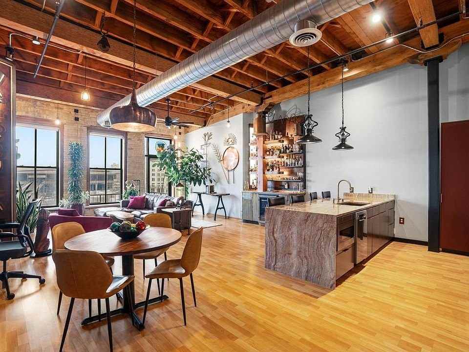 205 N Water St #22