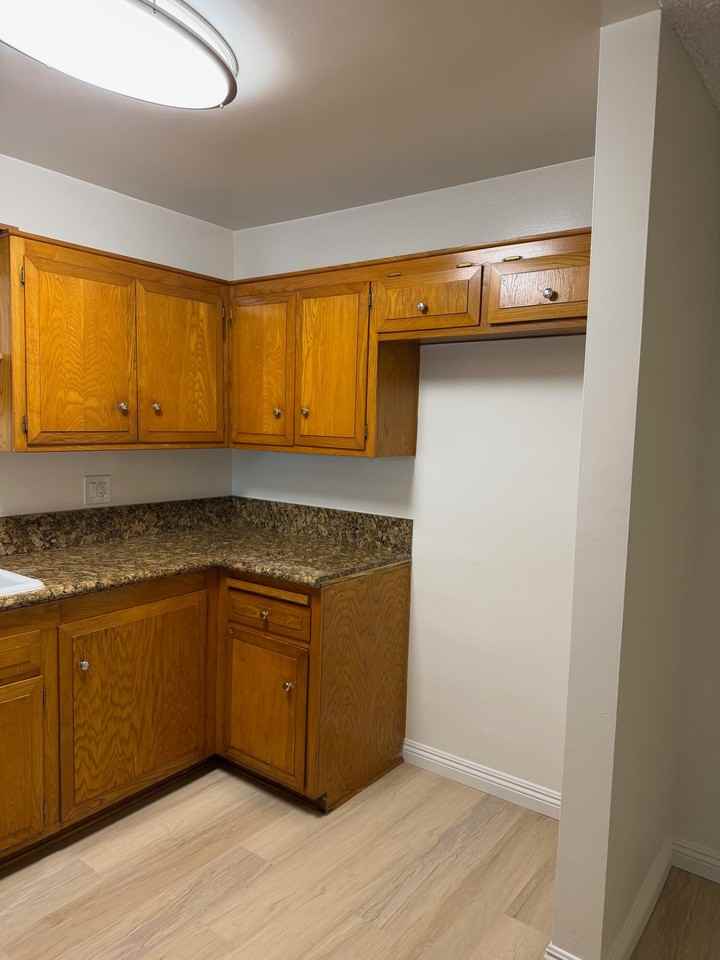 3546 Del Amo Blvd #9 - Photo 4 of 16