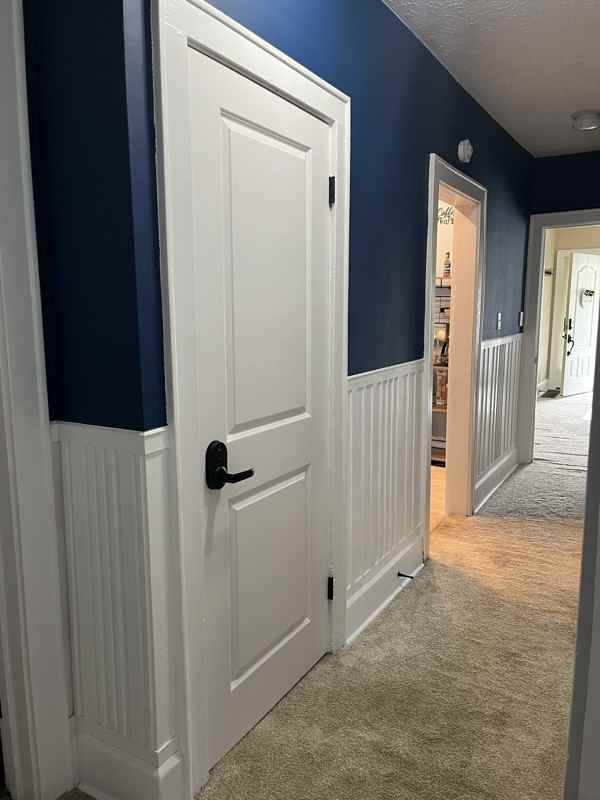 369 E Tuscarawas Ave - Photo 3 of 34