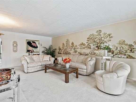 900 Washington Rd #11 - Photo 5 of 19