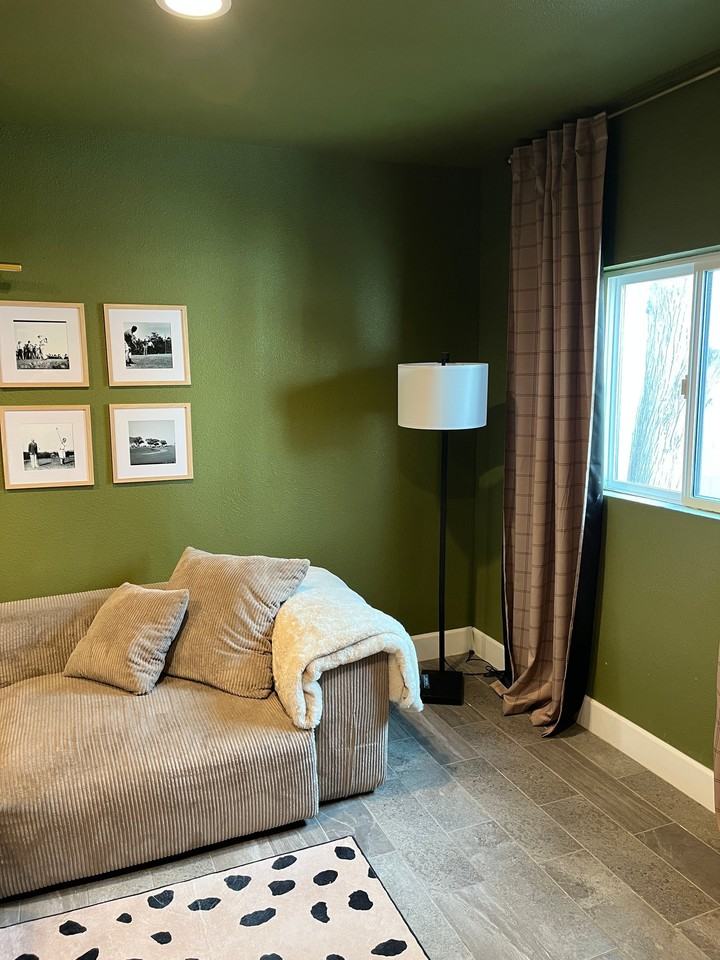 2520 N 29th St - Photo 3 of 12