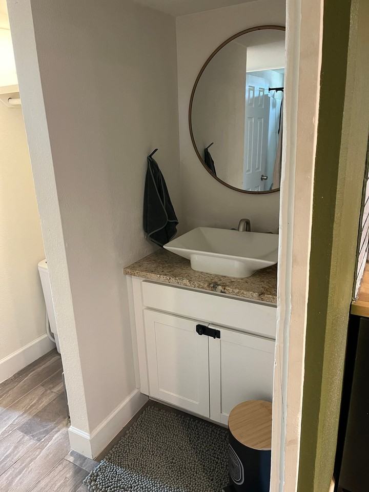 2520 N 29th St - Photo 7 of 12