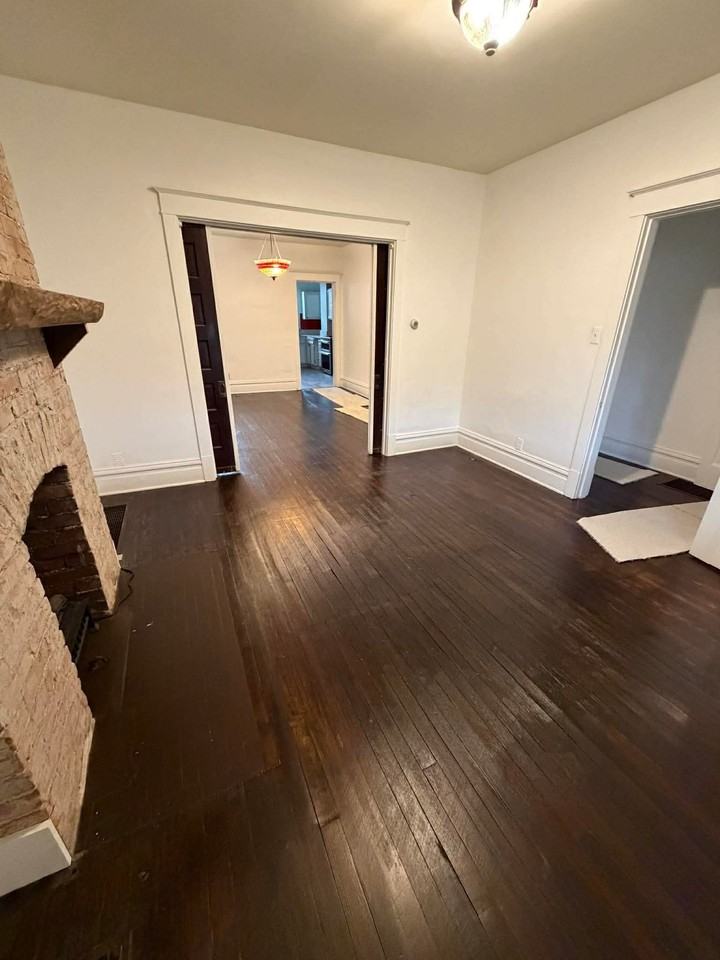 3339 Webster Ave - Photo 3 of 12