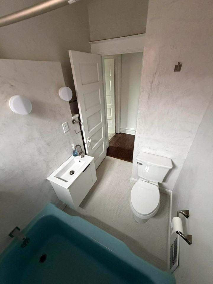 3339 Webster Ave - Photo 7 of 12