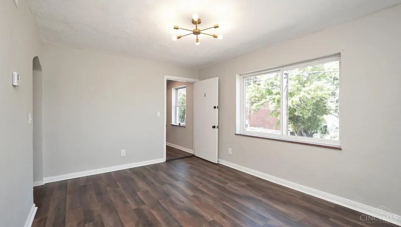 2992 W Mcmicken Ave #1 - Photo 3 of 18